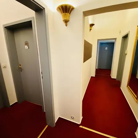 Doppelzimmer Zapfhahn, Direkt Am Alten Strom Apartment Rostock