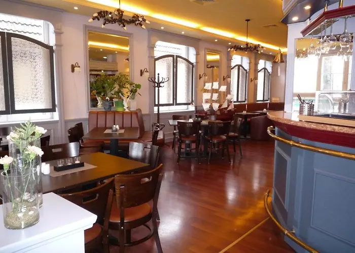 بيت للعطل Doppelzimmer Zapfhahn, Direkt Am Alten Strom روستوك